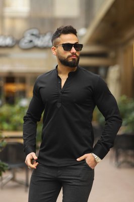 Рубашка мужская приталенная классическая без воротника под джинсы черная 770530 фото