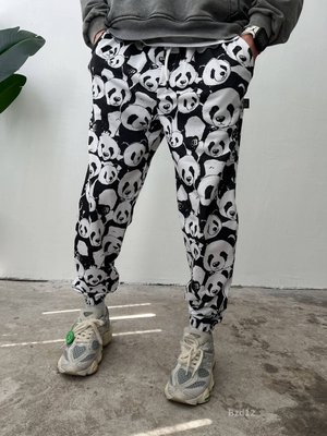 Спортивные брюки черно-белые с пандой bzd12 фото